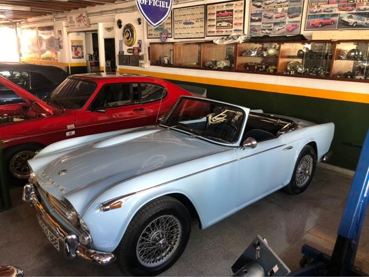 Triumph TR4